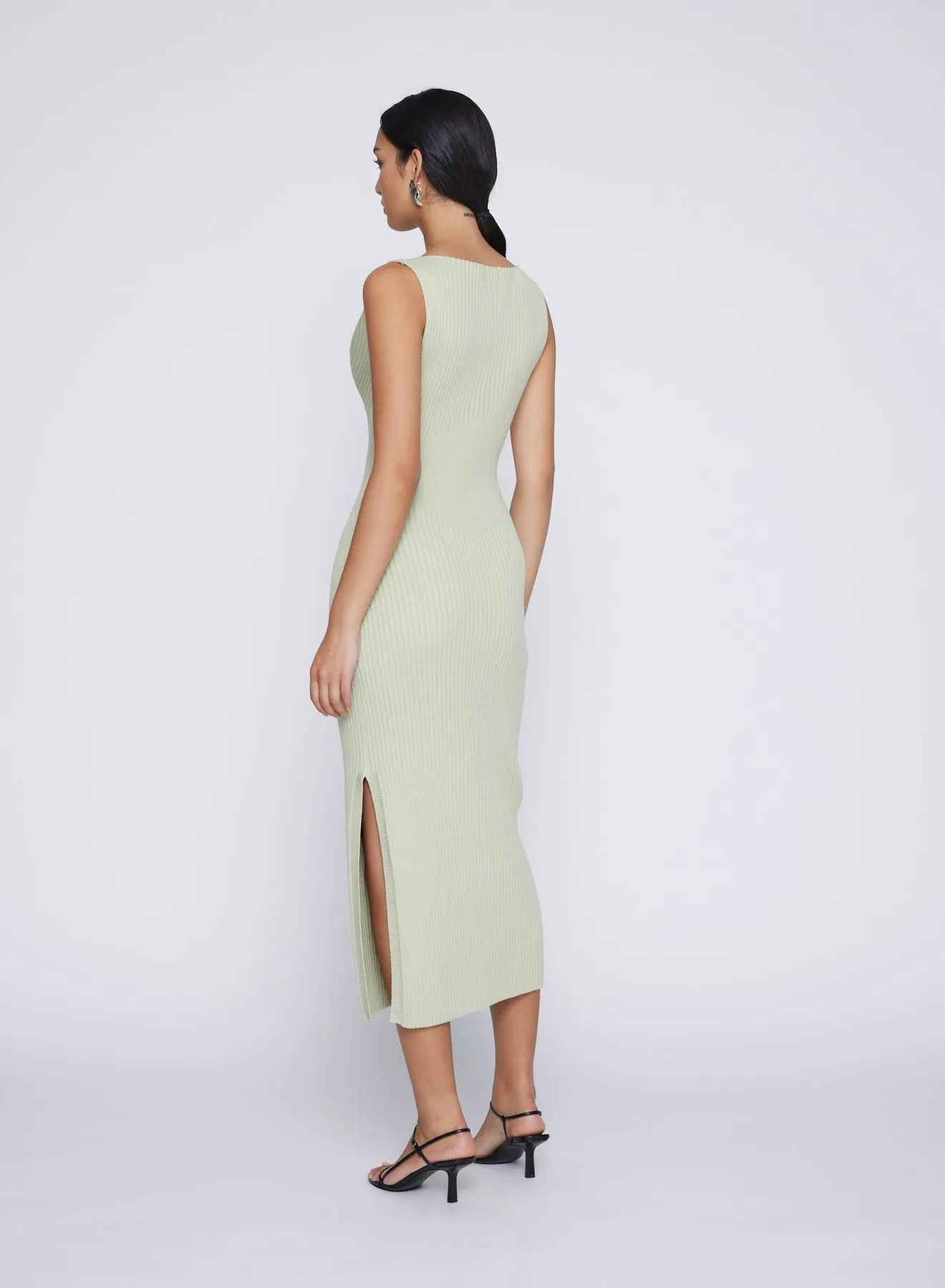 DAKOTA DRESS (SAGE)
