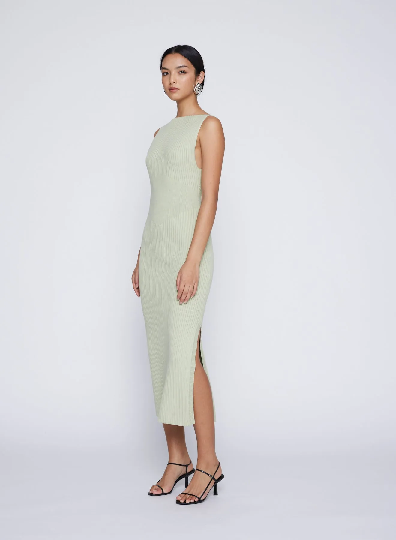 DAKOTA DRESS (SAGE)
