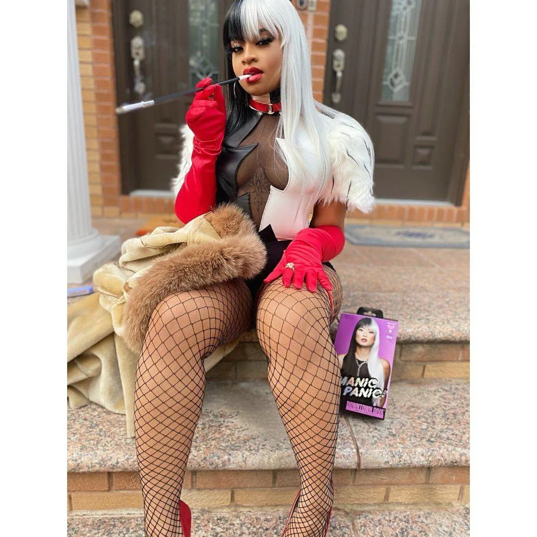Downtown Diva® Wig - Raven™ Virgin™