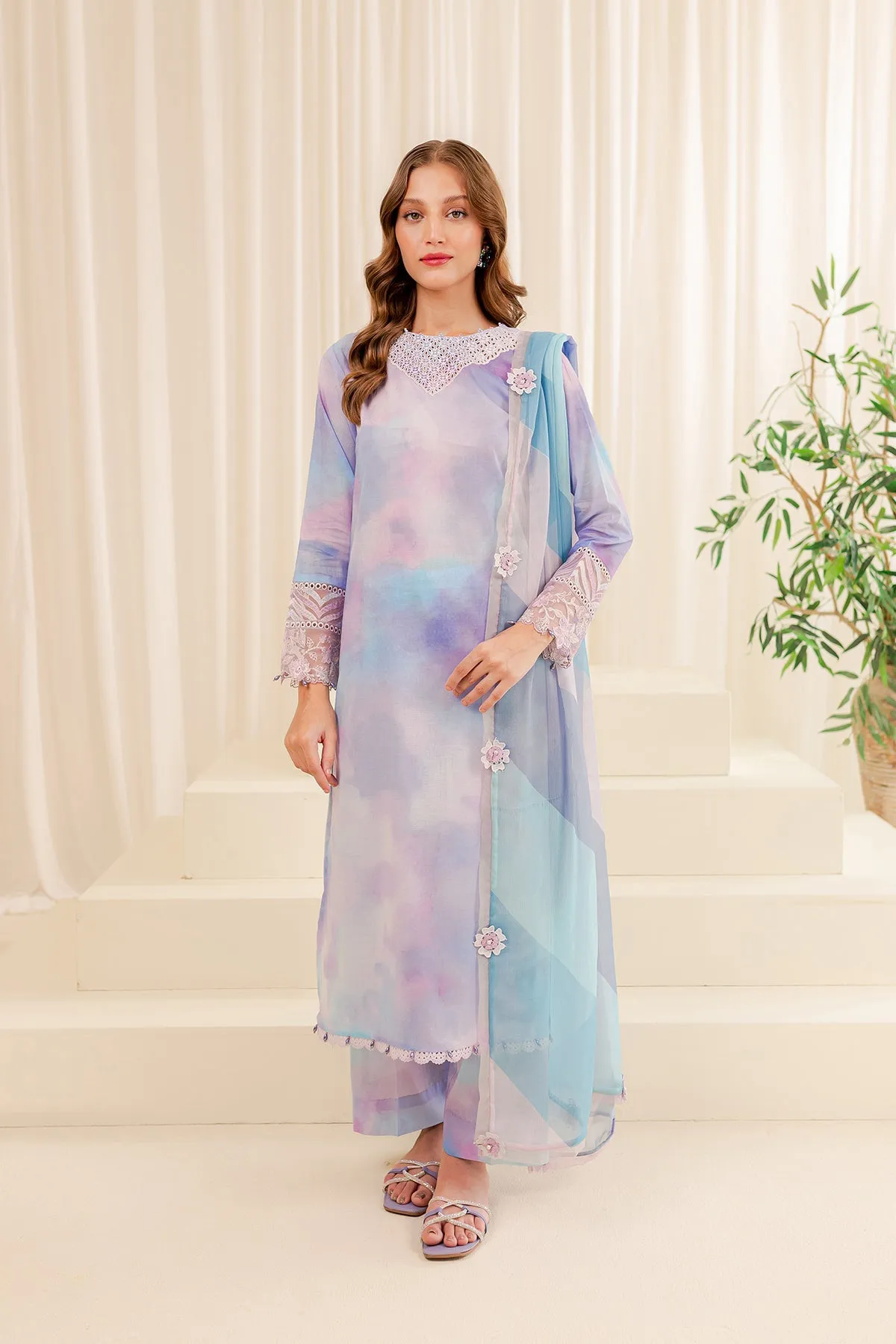 Farasha Embroidered Essentials Lawn Collection 2024 – Snowy Dove