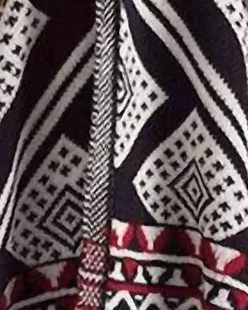 Hannah Tassel Poncho in Black/Red | Black/Red