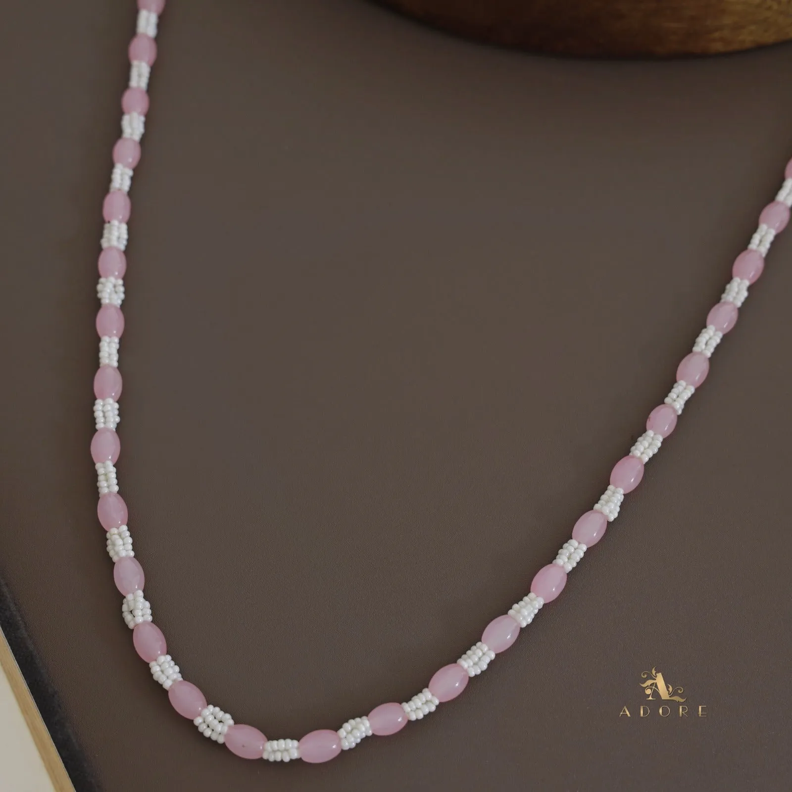 Hermina 1 Layer Neckpiece