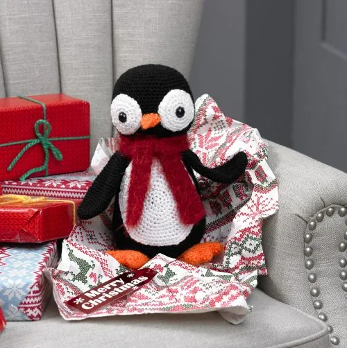King Cole Christmas Crochet Pattern - Book 3