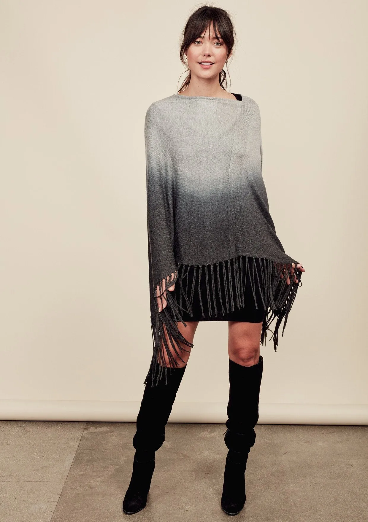 Luce Poncho