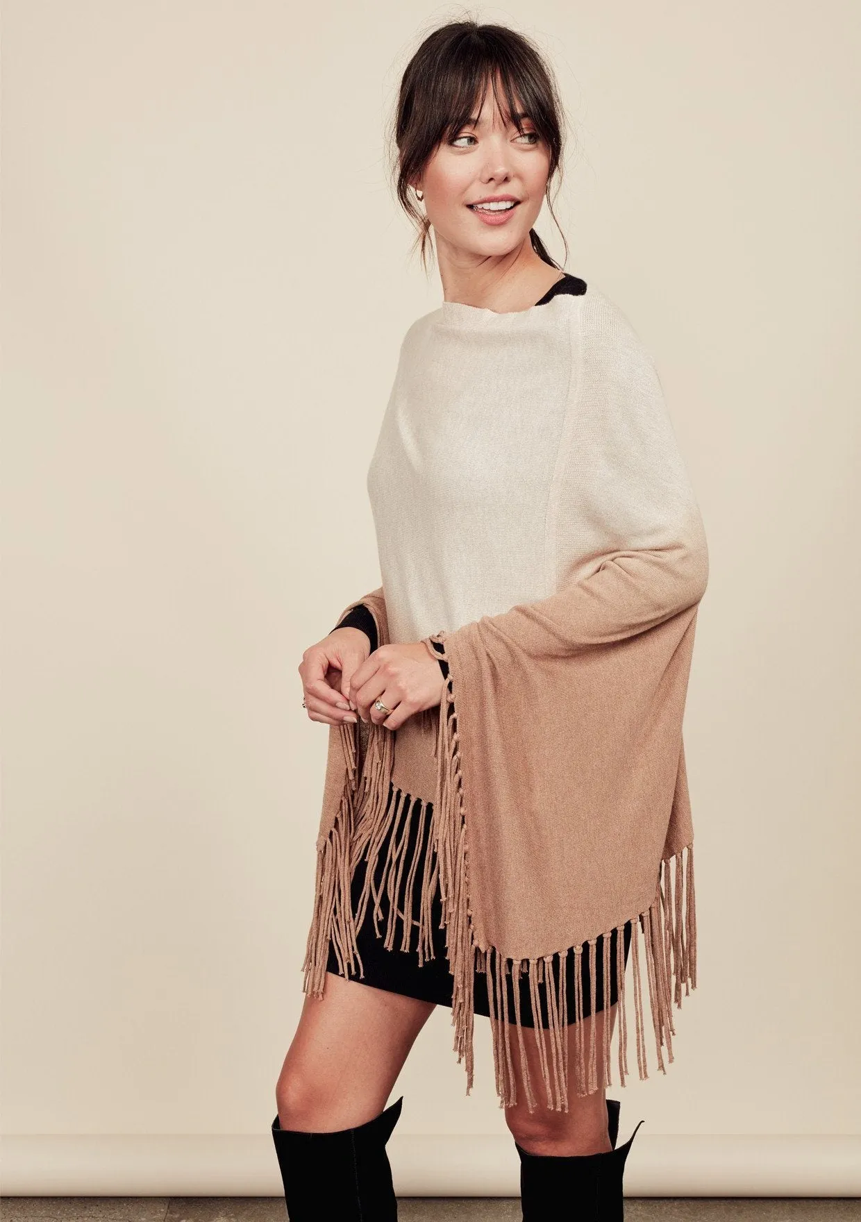 Luce Poncho