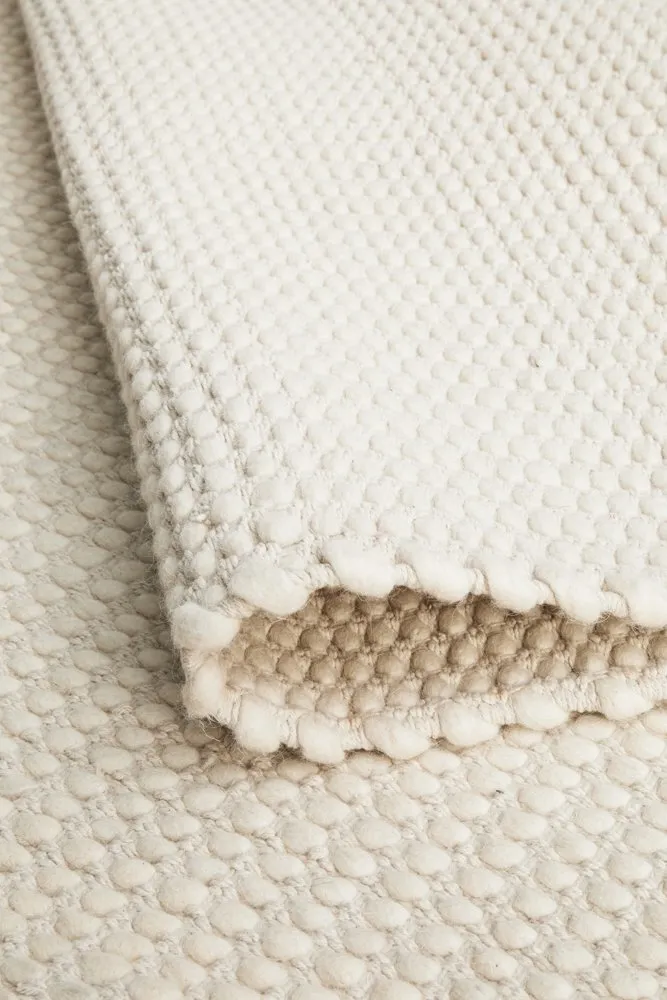 Skandi 300 White Handmade Wool Flat Weave Reversible Rug